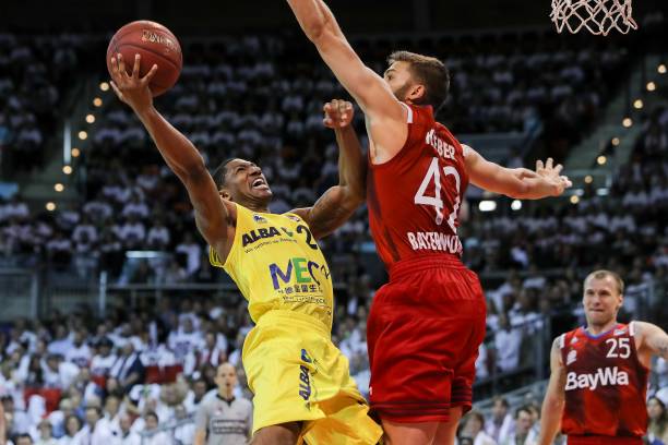 也以绝对优 也以绝对优