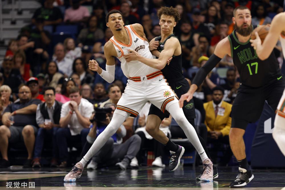 德国队在夺 德国队在夺